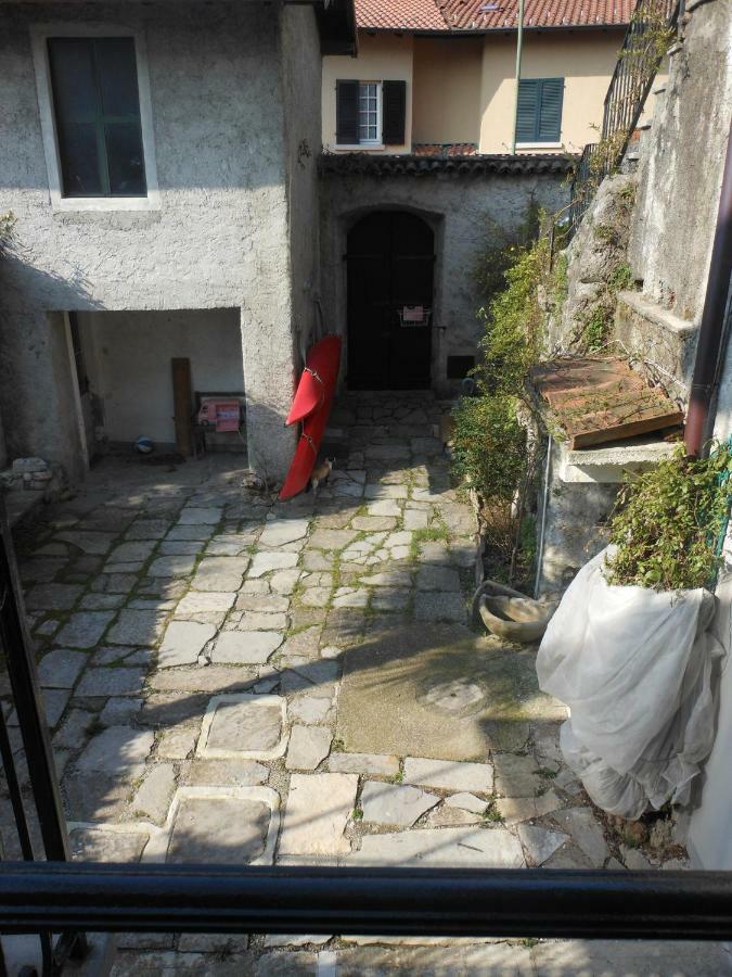 Appartamento Il Vecchio Cortile Mandello del Lario Esterno foto